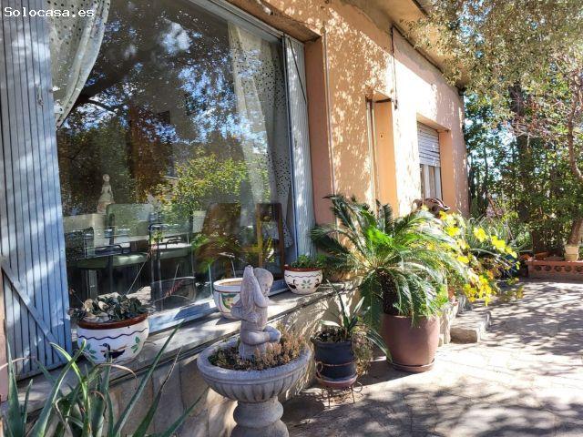 Chalet en Venta en Benamer, Girona