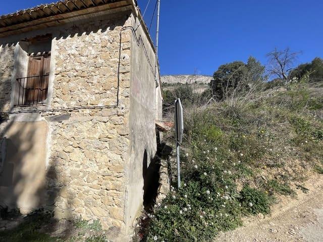 Chalet en venta en Benasau, Alicante