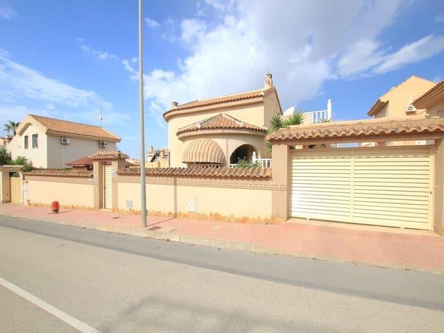 Chalet en venta en Benimar, Alicante Costa Blanca