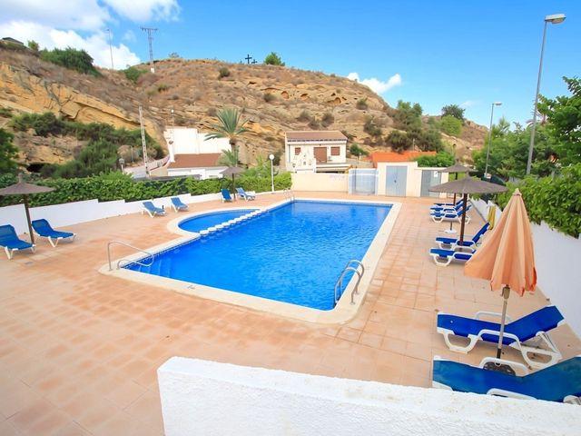 Chalet en venta en Benimar, Alicante Costa Blanca