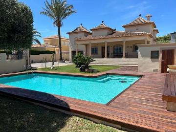 Chalet en venta en Beniarbeig, Alicante Costa Blanca
