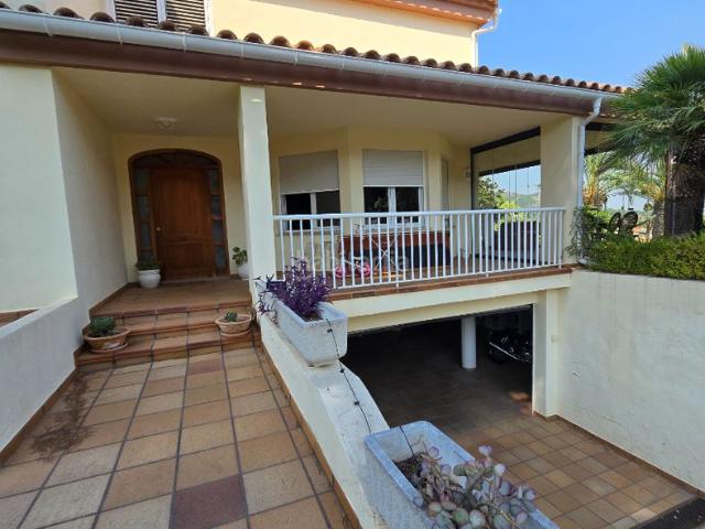 Chalet en venta en Benicasim Benicàssim, Montornés Las Palmas El Refugio. Villa en venta en Montornes. Chalets Benicasim.
