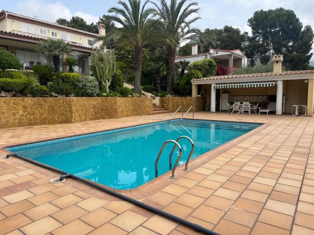 Chalet en venta en Benicasim Benicàssim, Montornés Las Palmas El Refugio. Villa en venta en Montornés, Benicassim. Chalets Benicasim.