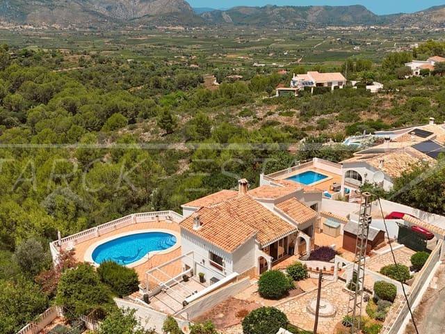 Chalet en venta en Benidoleig, Alicante Costa Blanca