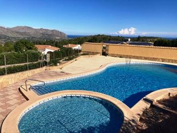 Chalet en venta en Benidoleig, Alicante Costa Blanca