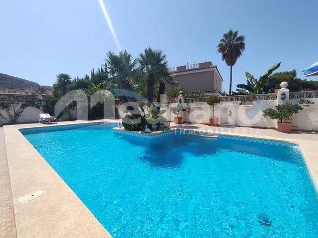 Chalet en venta en Benidorm, Alicante Costa Blanca
