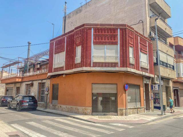 Chalet en venta en Beniel. Solvia Inmobiliaria Casa Beniel. Chalets.