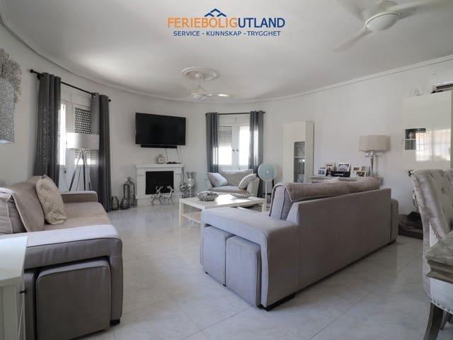 Chalet en venta en Benijófar, Alicante