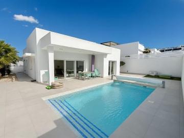 Chalet en venta en Benijófar, Alicante
