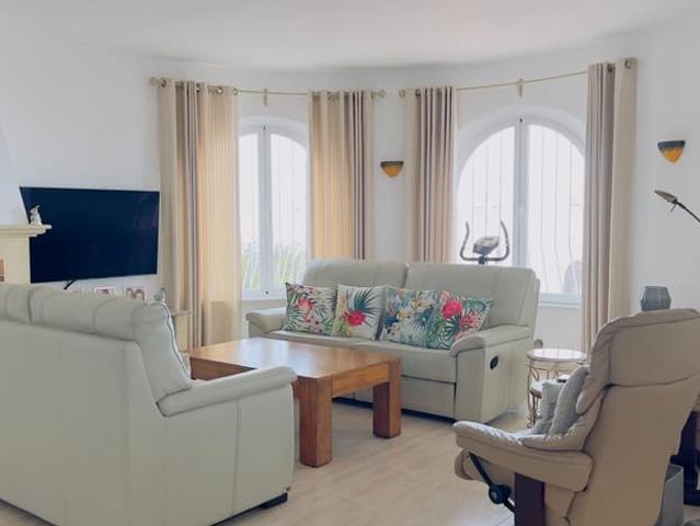 Chalet en venta en Benitachell / Benitatxell, Alicante Costa Blanca