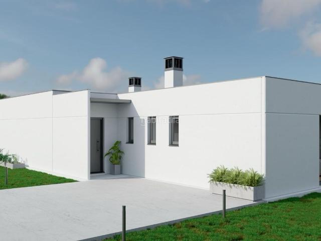 Chalet en venta en Bescanó. Construye la casa que siempre has imaginado. Chalets.