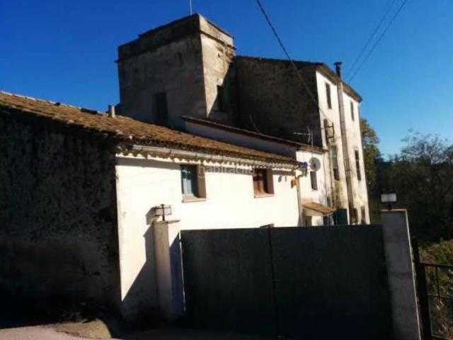 Chalet en venta en Bescanó. Solvia Inmobiliaria Chalet independiente Bescanó. Chalets.