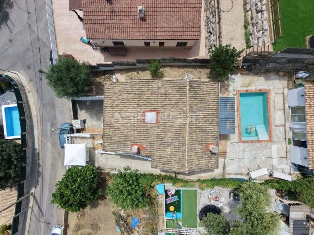 Chalet en venta en Bigues i Riells del Fai. Chalet en parcela con garaje, piscina y barcacoa. Chalets Bigues i Riells del.