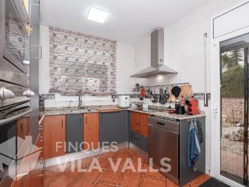 Chalet en venta en Bigues i Riells del Fai. OPORTUNIDAD. Casa en planta con jardín y garaje en Riells OPORTUNIDAD. Chalets Bigues i Riells del.
