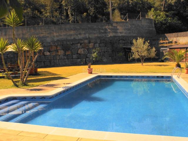 Chalet en venta en Bigues i Riells del Fai. Torre con piscina en Can Traver. Chalets Bigues i Riells del.