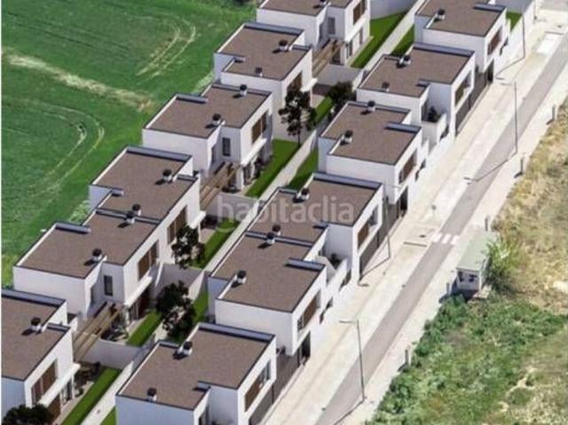Chalet en venta en Binéfar. NUEVA PROMOCIÓN! Chalet unifamiliar en venta en Binéfar. Chalets.