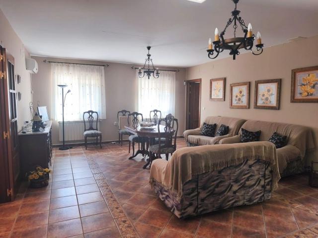 Chalet en venta en Brazatortas. Chalet Brazatortas. Chalets.