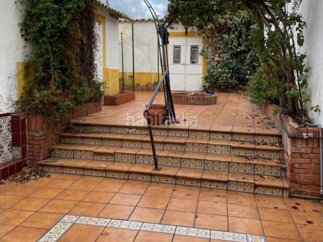 Chalet en venta en Brazatortas. REF 25124 MAGNÍFICA CASA EN CENTRO PUEBLO CON PISCINA. Chalets.