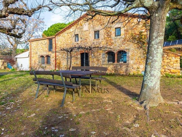 Chalet en venta en Breda, Girona