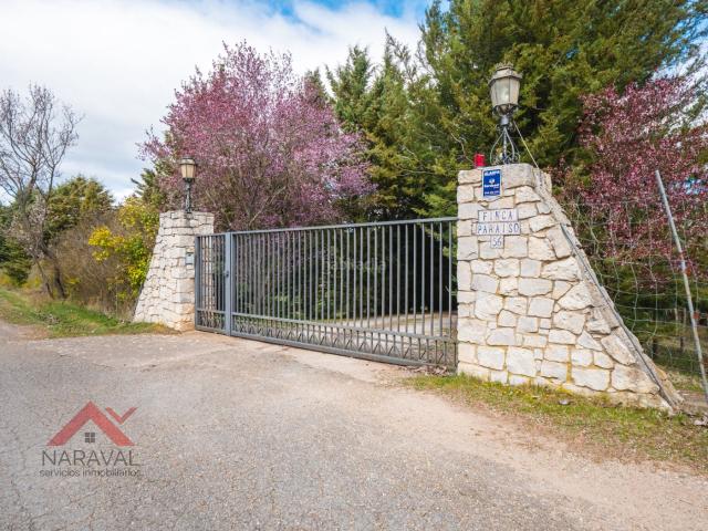 Chalet en venta en Burgo de Osma Ciudad de Osma. IMPRESIONANTE PROPIEDAD en VENTA con LAGO PRIVADO y 42.000 m² de PARCELA. Chalets Burgo de Osma Ciudad de.