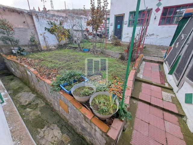 Chalet en venta en Burgos, San Pedro y San Felices. Chalets.