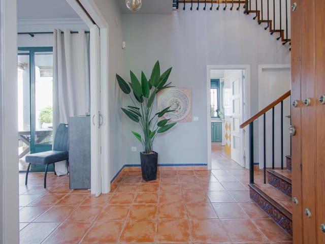 Chalet en venta en Burguillos, Sevilla