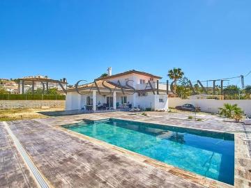 Chalet en venta en Busot, Alicante Costa Blanca