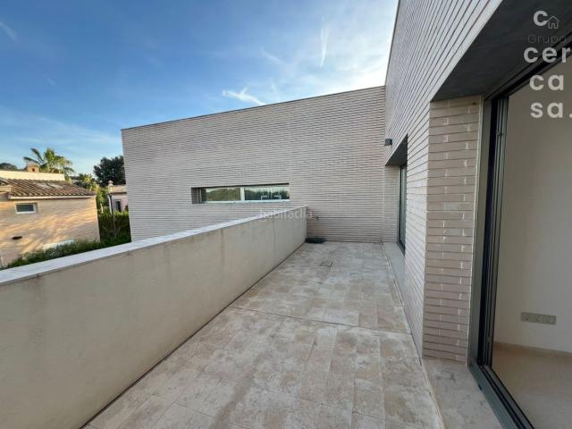 Chalet en venta en Godella. ESPECTACULAR CASA INDEPENDIENTE EN CAMPOLIVAR GODELLA. Chalets.