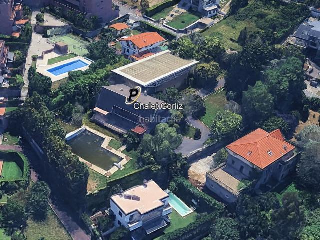 Chalet en venta en Gorliz. CHALET 713 m2 GORLIZ en PARCELA 3.687 m2 PISCINA. Chalets.