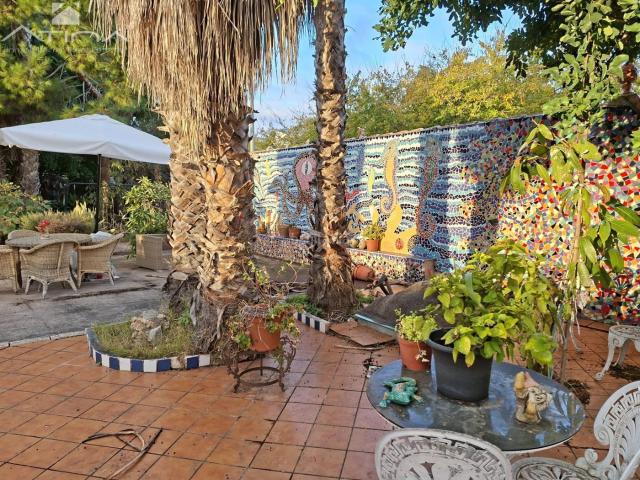 Chalet en venta en Gandia, Playa de Gandía. Elegante chalet estilo mediterraneo situado a tan solo 800 metros de la playa de Gandía. Chalets.