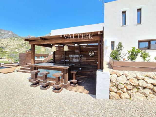 Chalet en venta en Gandia, Urbanizaciones. Chalet independiente en venta en Gandía, Valencia. Chalets.