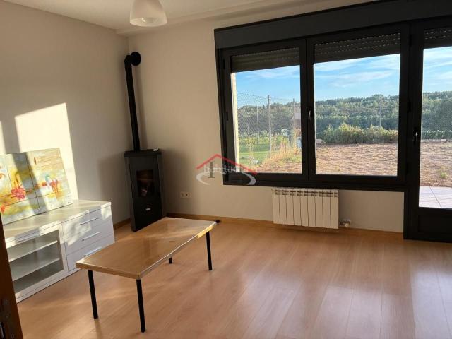 Chalet en venta en Garrafe de Torío. Chalets Garrafe de.