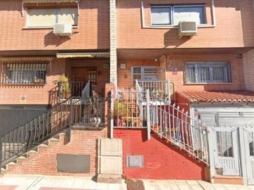 Chalet en venta en Getafe, Perales del Río. En venta maravilloso chalet en Perales del Río, Getafe. Chalets.