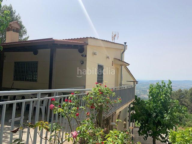 Chalet en venta en Corbera de Llobregat. ¡R E S E R V A D A! Vive rodeado de naturaleza con piscina privada y vistas panorámicas espectaculares. Chalets Corbera de.