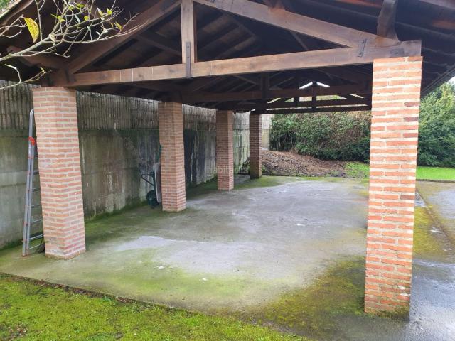 Chalet en venta en Gijón, Cabueñes. ¡INMUEBLE a escasos metros del Jardín Botánico, del Campus Universitario, de la Universidad Laboral y la Milla del Conocimiento!. Chalets.