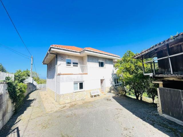 Chalet en venta en Gijón, Cenero. Chalet Individual en venta en Periferia, 6 dormitorios. Chalets.