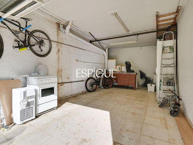 Chalet en venta en Girona, Girona