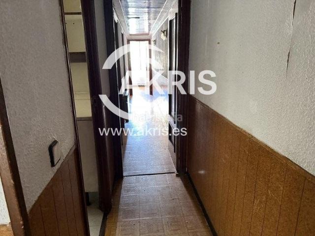 Chalet en venta en Girona, Santa Eugenia. Vivienda en venta en Girona, c Montseny. Chalets.