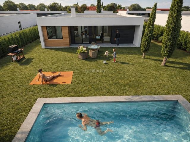 Chalet en venta en Grijota. CHALET GRIJOTA. Chalets.