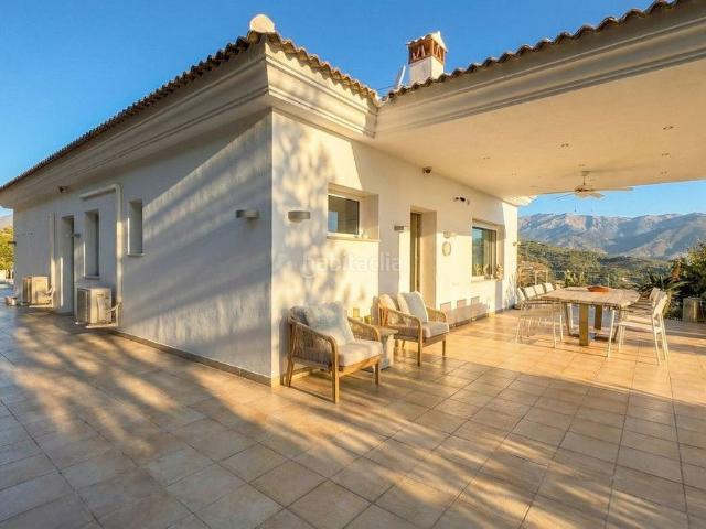 Chalet en venta en Guaro. Chalets.