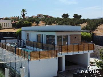 Chalet en venta en Guardia de Jaén La. VIVIENDA EXCLUSIVA EN CIUDAD JARDÍN. Chalets Guardia de Jaén.