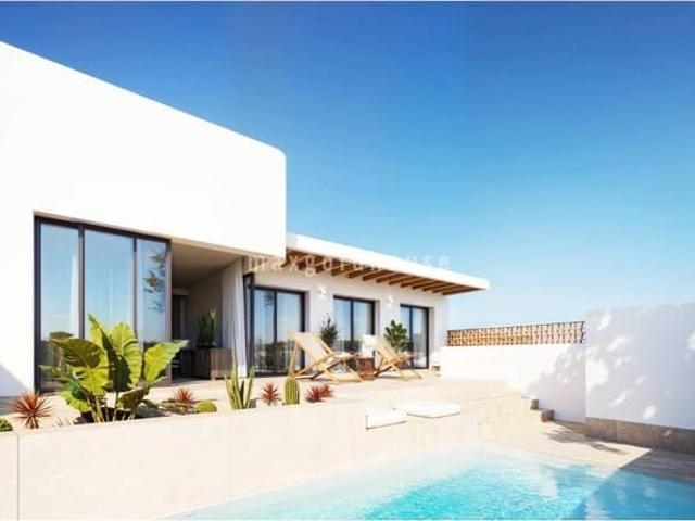 Chalet en venta en Dolores, Alicante