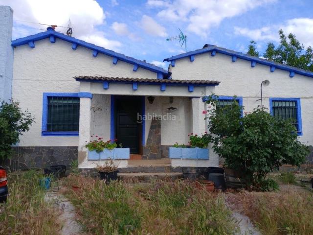 Chalet en venta en Don Benito. CHALET EN LAS CRUCES. Chalets Don.