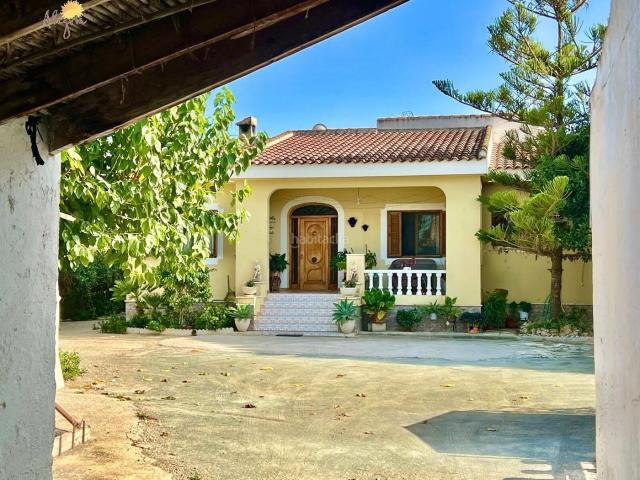 Chalet en venta en Daya Vieja. VILLA MEDITERRANEA CON 11.559m2 DE PRIVACIDAD EN DAYA VIEJA ALICANTE. Chalets Daya.