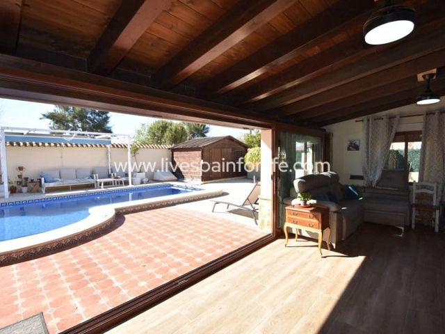 Chalet en venta en Daya Vieja, Alicante