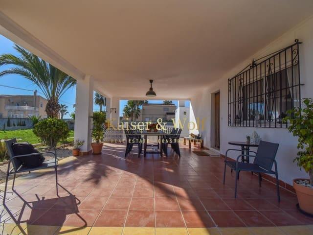 Chalet en venta en Daimes, Alicante Costa Blanca