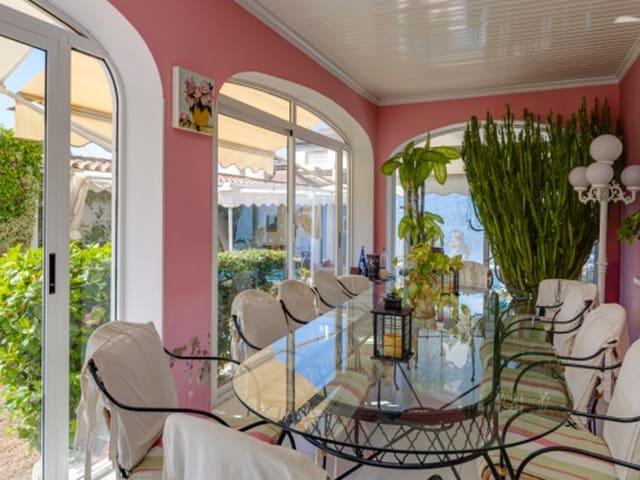 Chalet en venta en Dehesa de Campoamor, Alicante Costa Blanca
