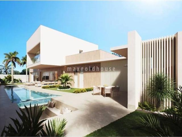 Chalet en venta en Dehesa de Campoamor, Alicante Costa Blanca
