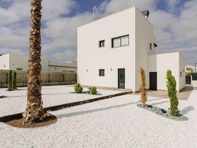 Chalet en venta en Dehesa de Campoamor, Alicante Costa Blanca