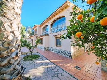 Chalet en venta en Dénia, Alicante Costa Blanca